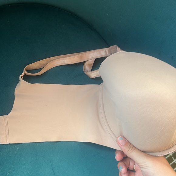 Victoria Secret LOVE CLOUD Smooth Lightly Lined Demi Bra 38DDD - Picture 8 of 11